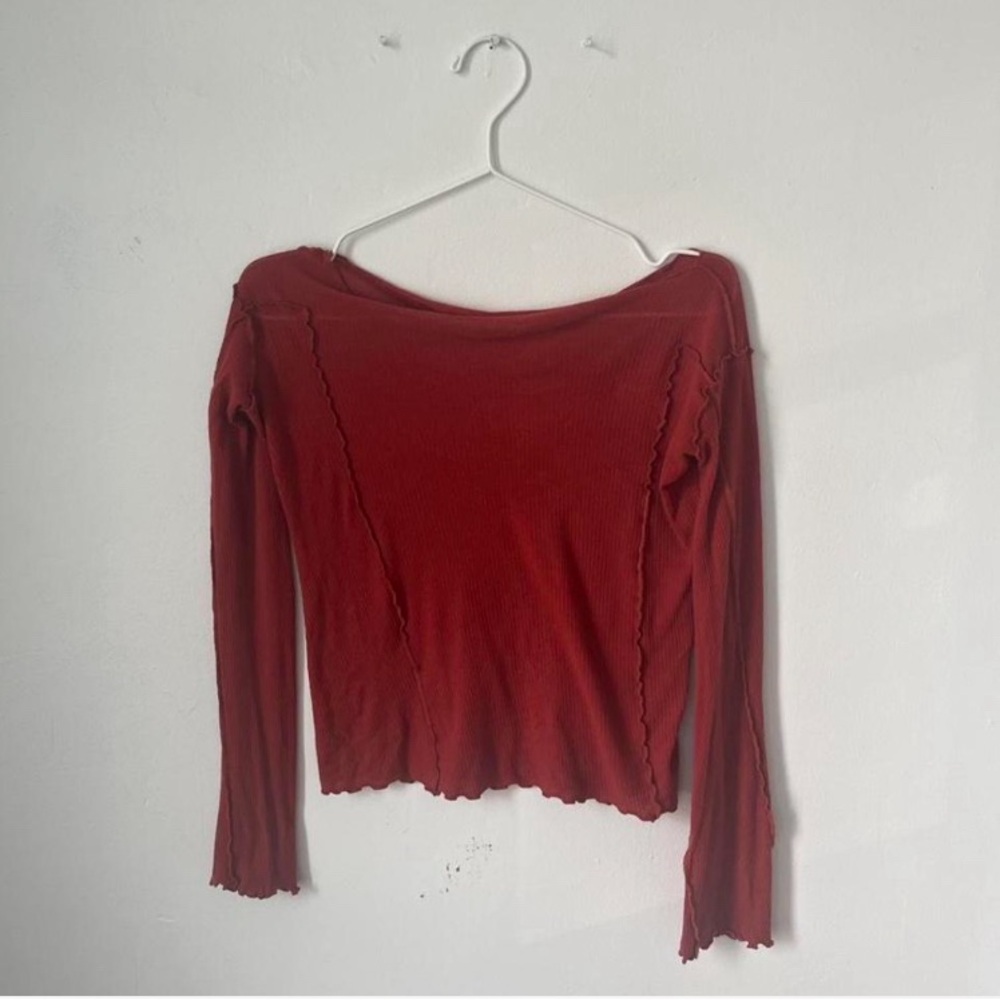 Baserange boatneck longsleeve in burned red